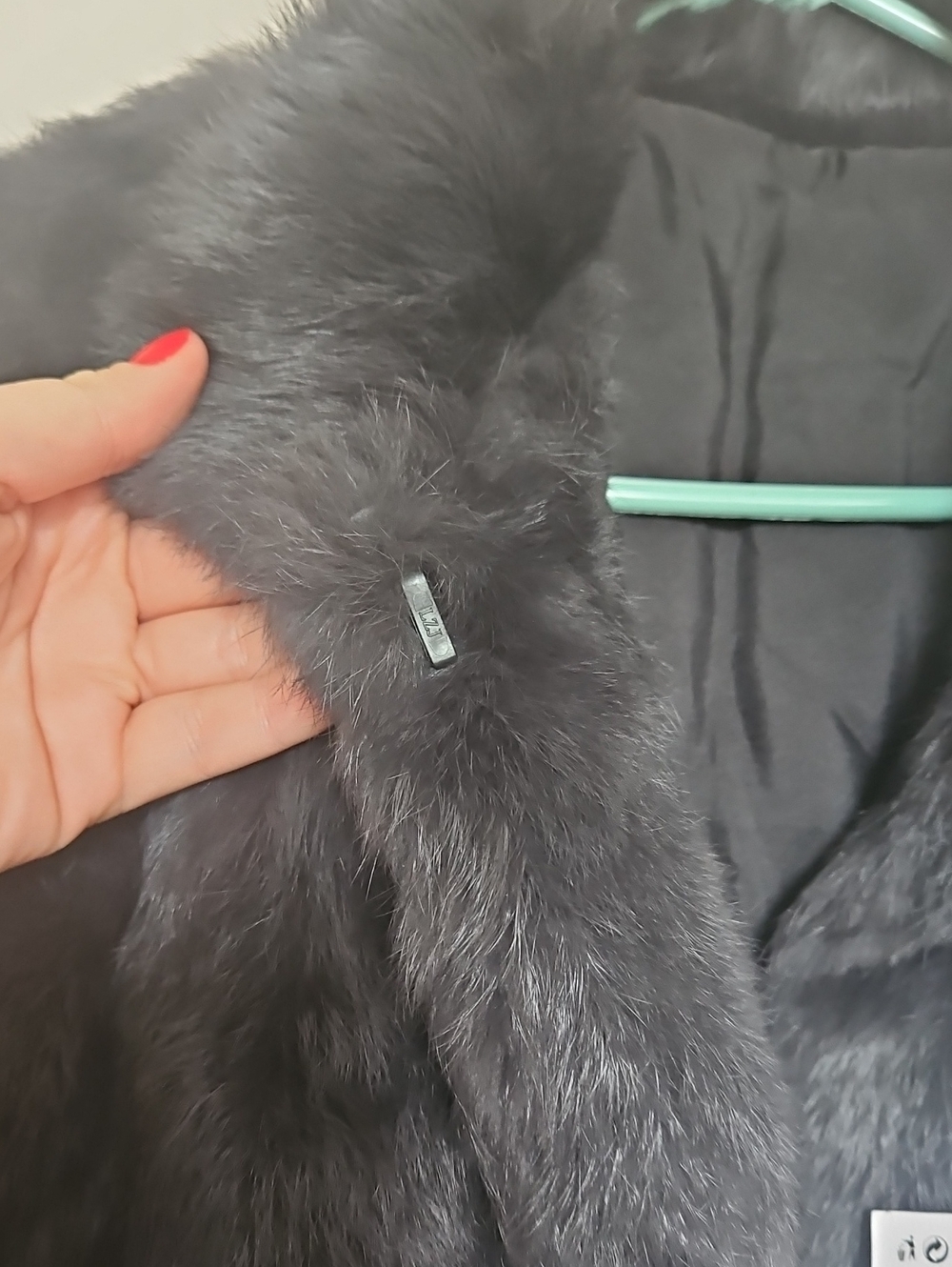 Real Genuine Rabbit Fur Coat Jacket - Graphite Gray - Size L (US 10-12) - Picture 4 of 5
